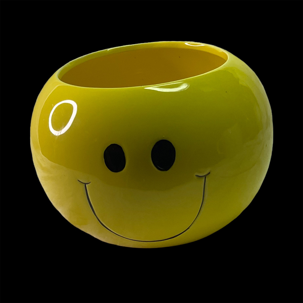 Original Yellow Smiley Face Pottery Bowl 4.5 x 6.5"